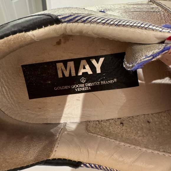 Silver golden goose. Size 38. Distressed. Signs of wear on sole. - Picture 5 of 6